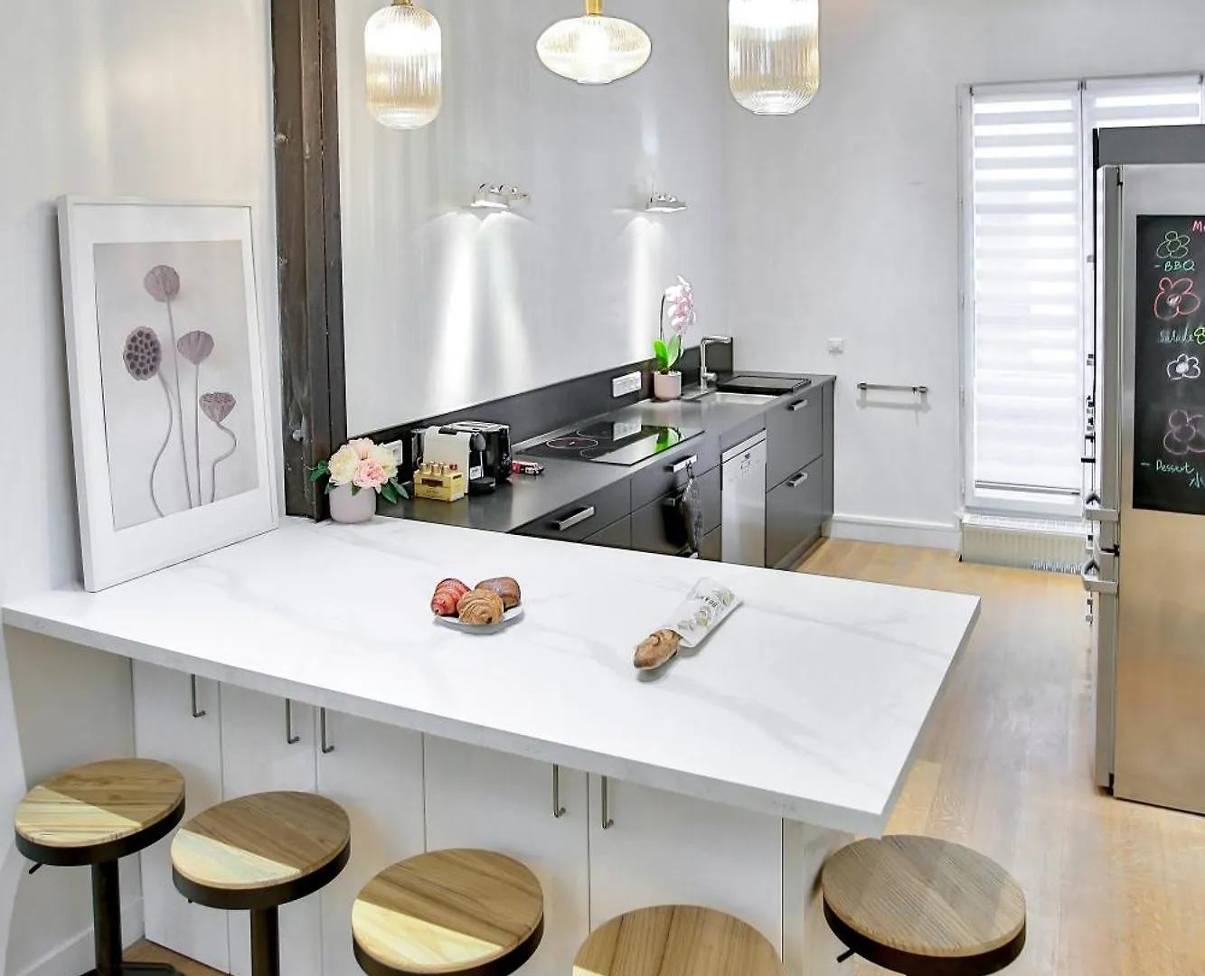 Marais 4 Bedrooms New Apartment Paris 0*,