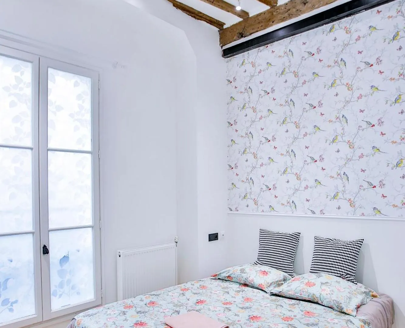 Marais 4 Bedrooms New Apartment Paris